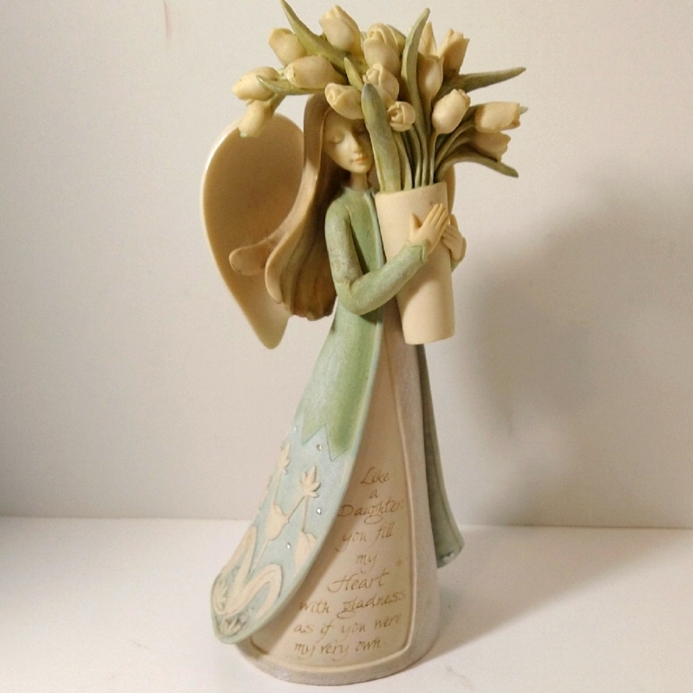 Enesco Angel Figurine with Flowers 2008
